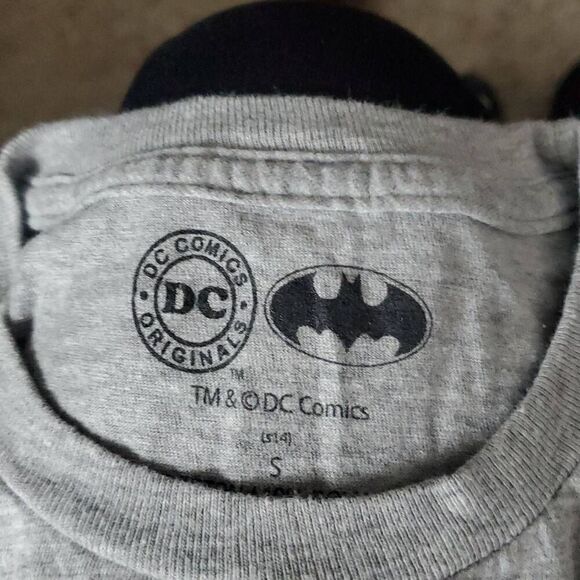 DC COMICS WOMENS POP HEROES TEE - Picture 2 of 4